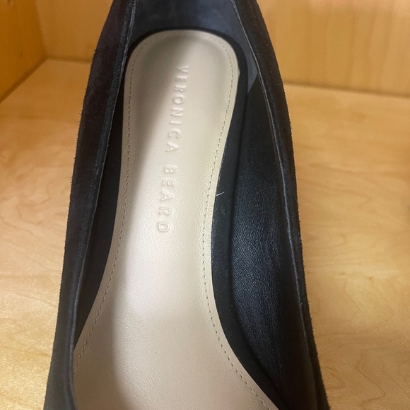 Veronica Beard Black Lisa Suede Pumps - Size 8M - worn once - Picture 3 of 9